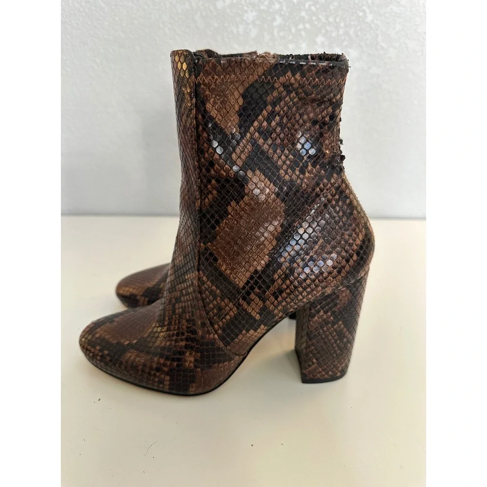ALDO Women's Brown Snakeskin Embossed Block Heel Ankle Boots Size 6